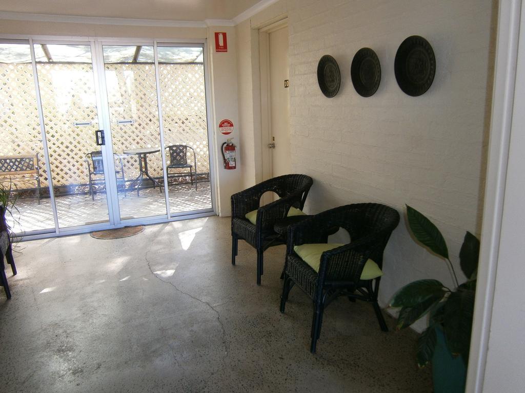 Kellys Motel Oakey Exterior photo